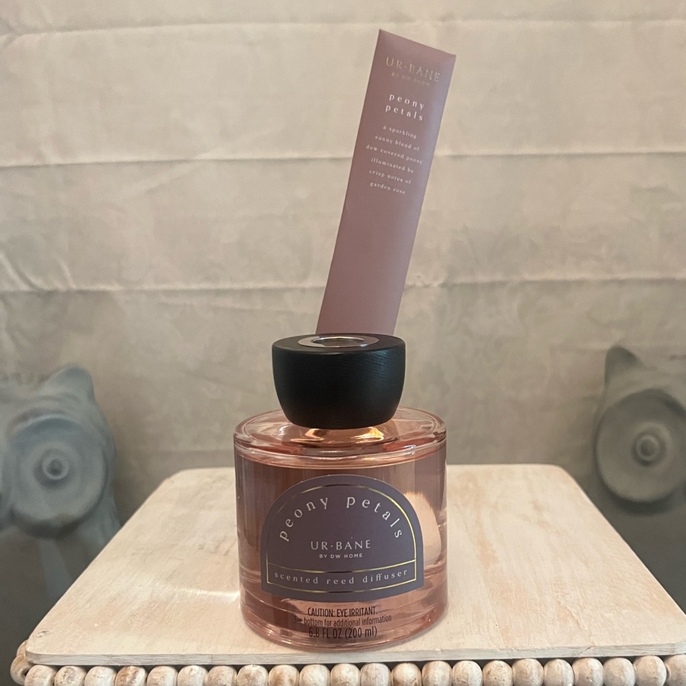 ⚡️⭐️Ur-Bane by DW Home "PEONY PETALS" Scented Diffuser